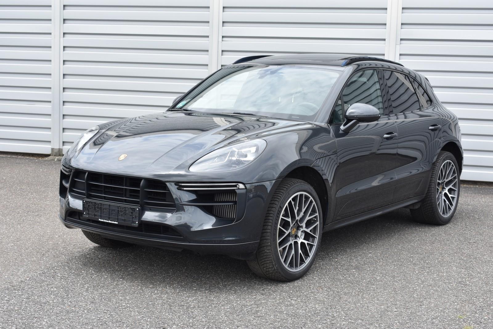 Porsche Macan 2.9 Turbo PDK vzduch Panorama