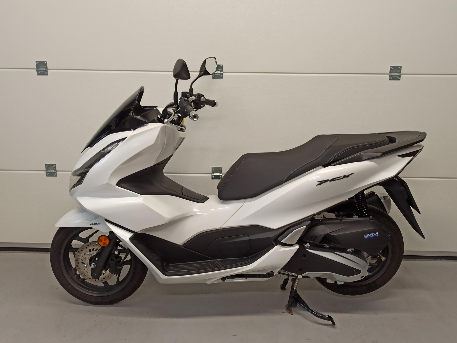 Honda PCX 125 CZ 1.MAJITEL DPH