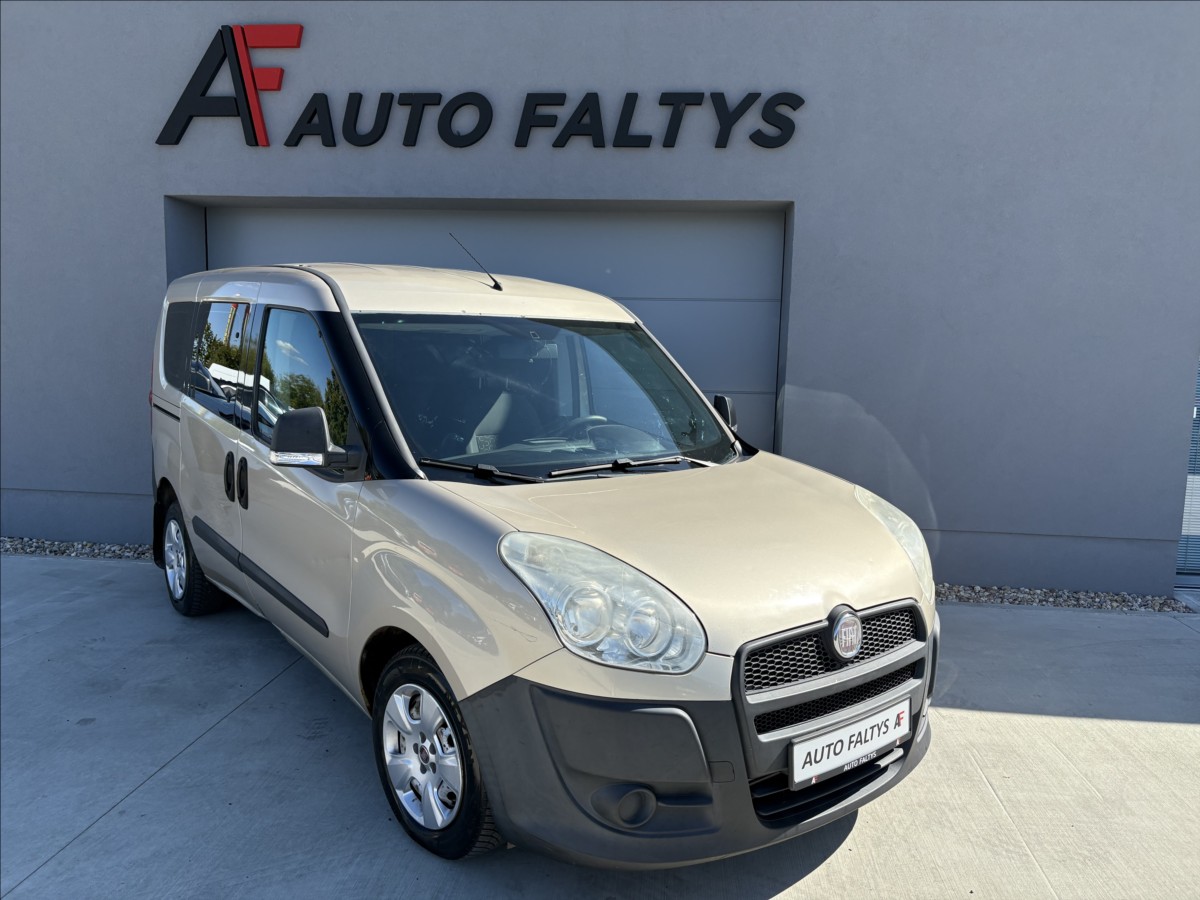 Fiat Dobló cargo 1,6 JTD 77 KW 5MÍST CZ DPH