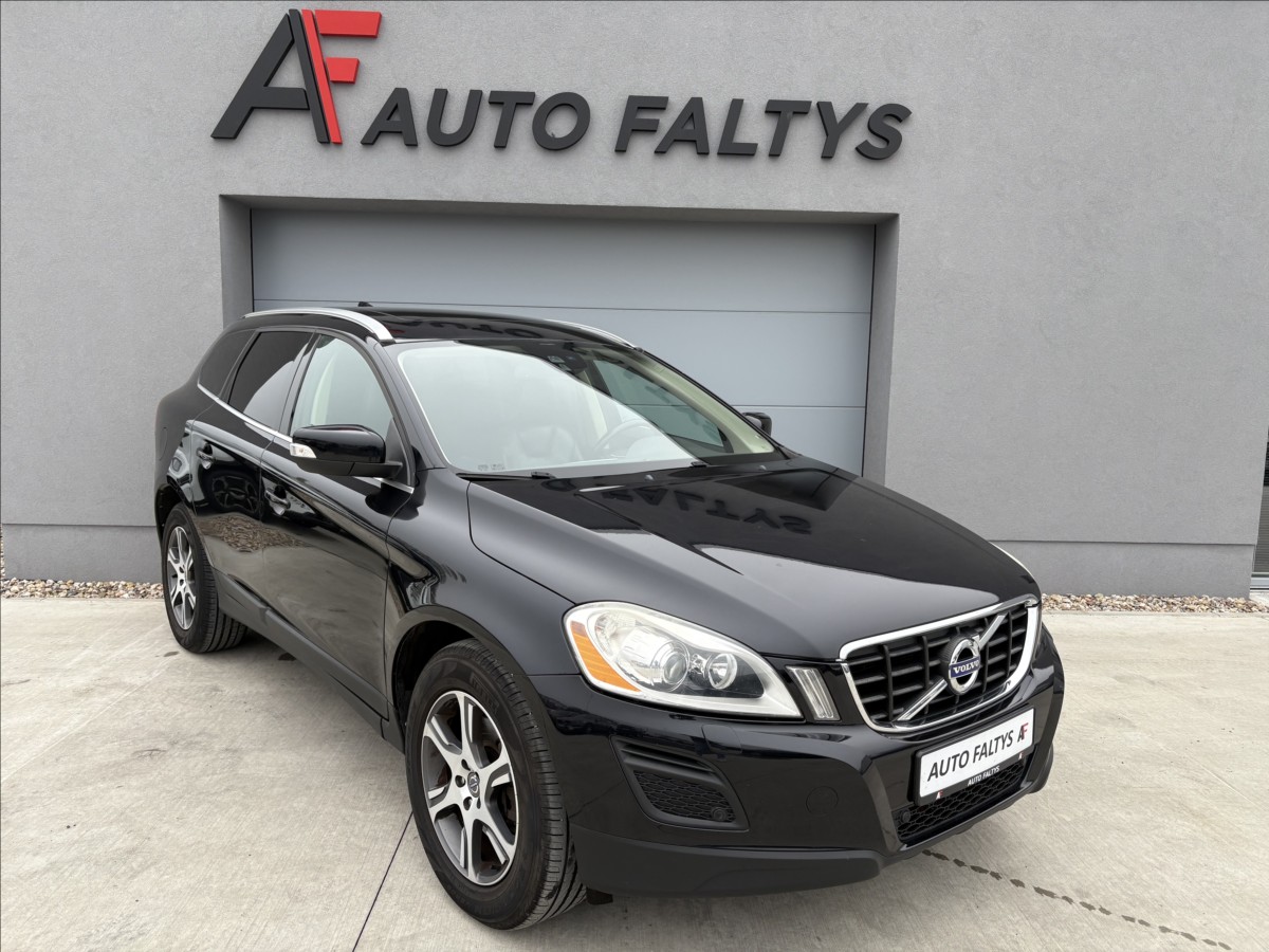 Volvo XC60 2,4 D5 158 KW AWD AUT SUMUM