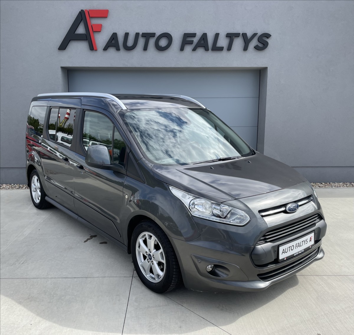 Ford Tourneo 1,5 TDCi 88KW 7.MÍST,ČR.