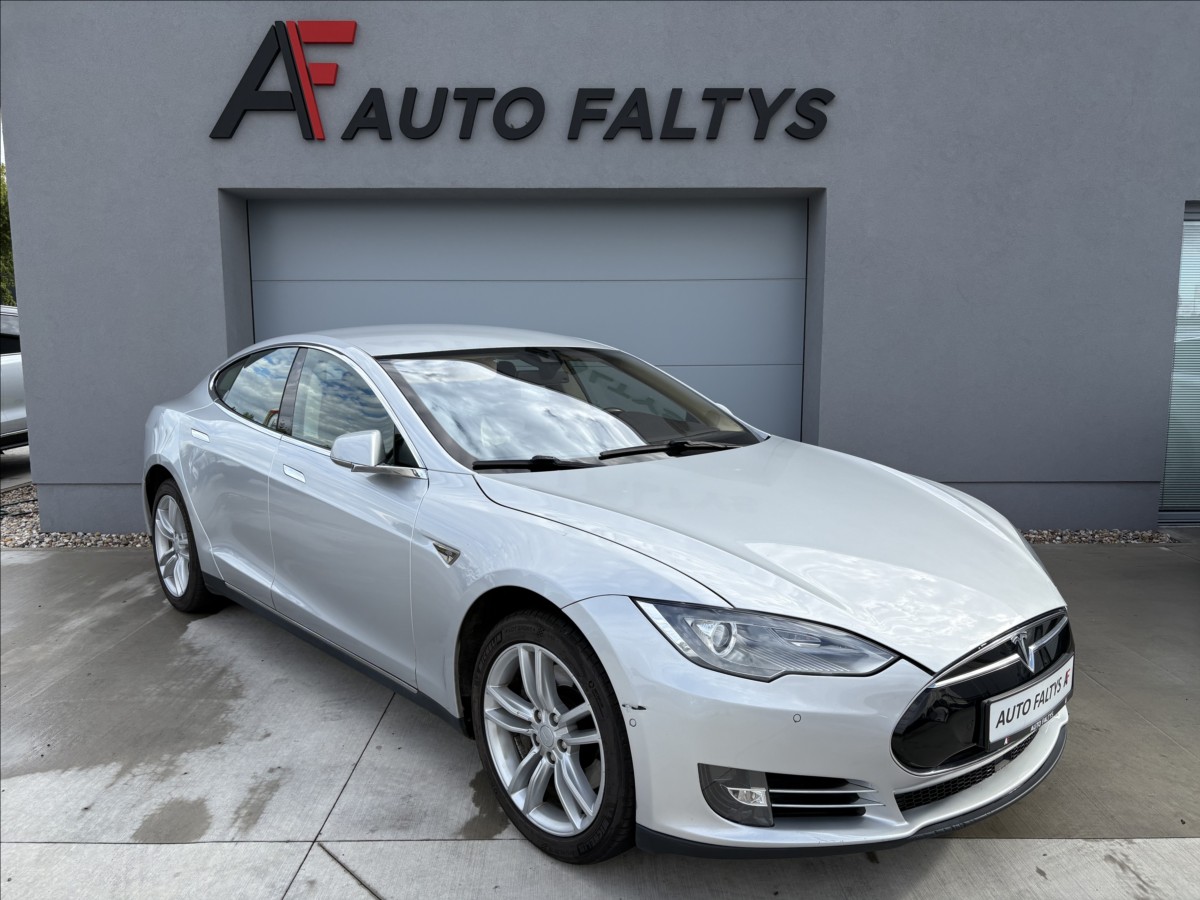 Tesla Model S 85 AUTOPILOT DPH