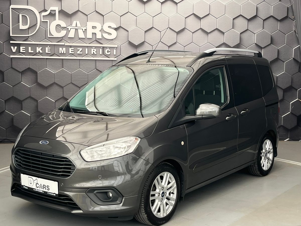 Ford Tourneo Courier Titanium 1.5 TDCi pravidelný s