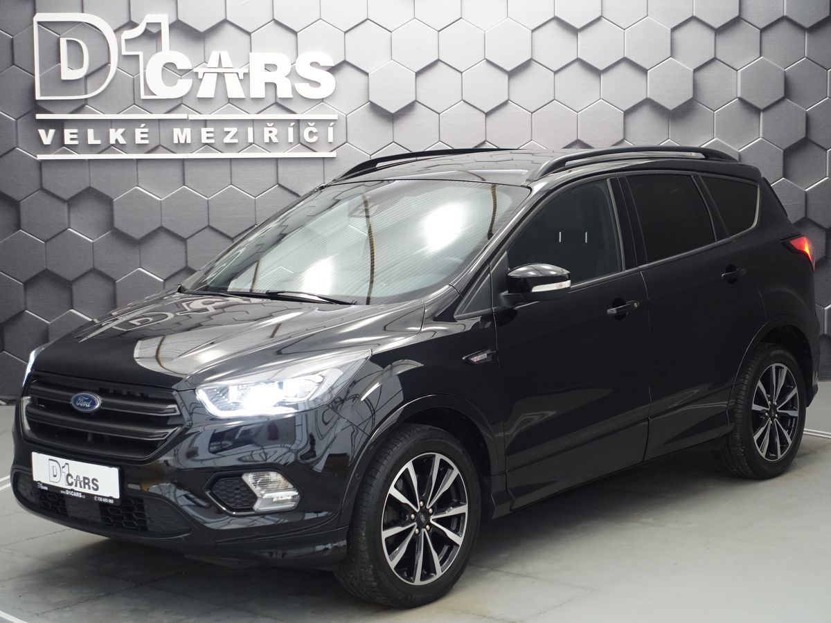 Ford Kuga 2.0 TDCi ST-Line, manuál