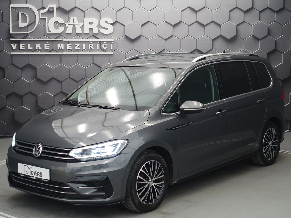 Volkswagen Touran 2.0 TDi Highline 7 MÍST