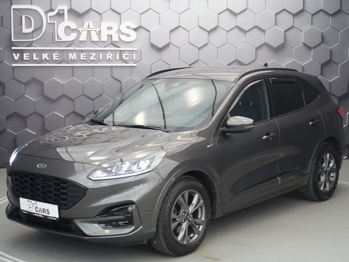 Ford Kuga 110 kw, ST-Line, manuál