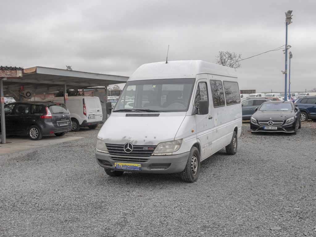Mercedes-Benz Sprinter 216CDI - 9 SEDADEL