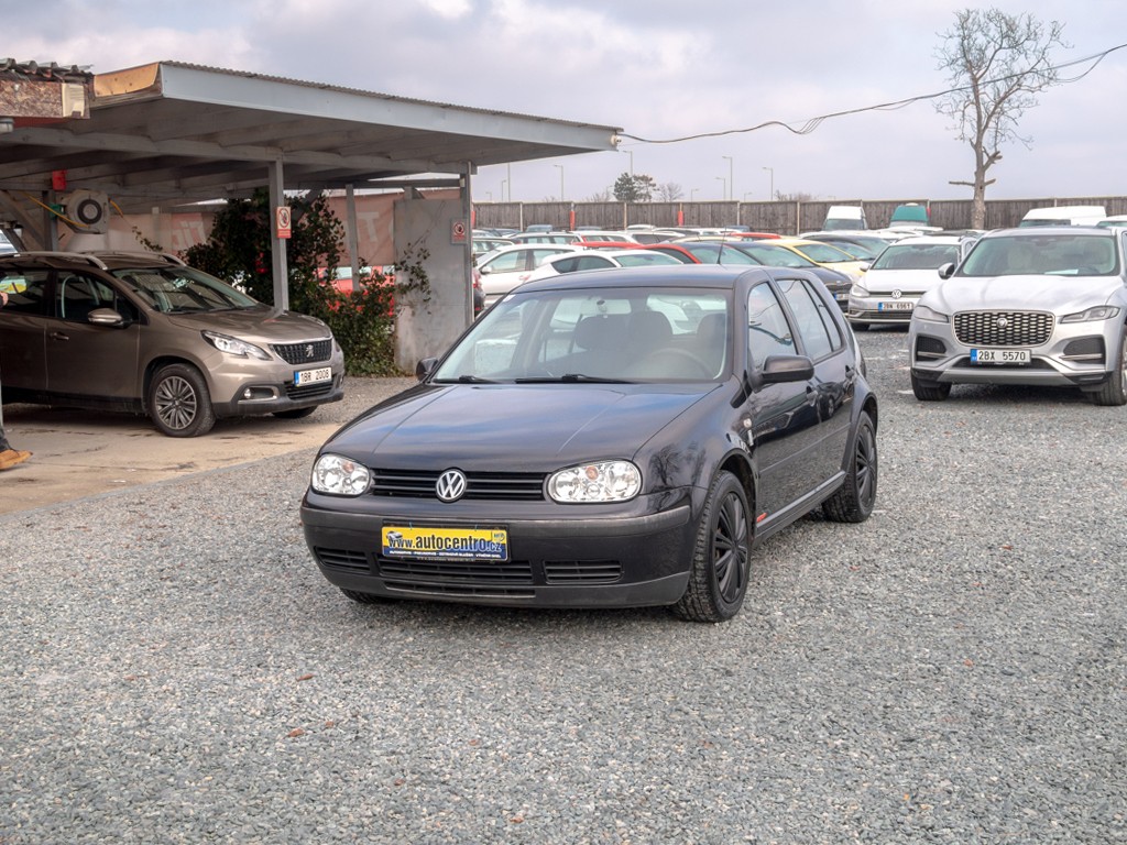 Volkswagen Golf 1.9TDI 66KW – DIGI KLIMA