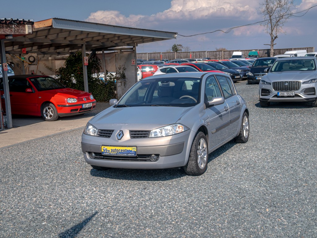 Renault Mégane ČR 1.6i 16V KŮŽE – NAVI