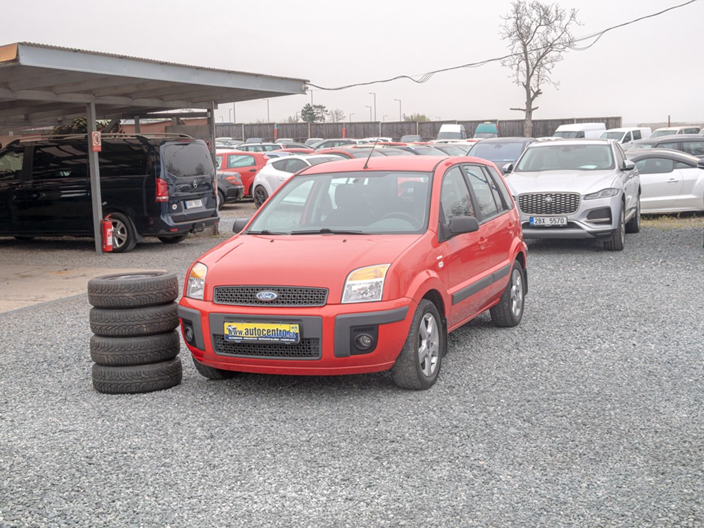 Ford Fusion ČR 1.4i 59KM – 2x KOLA