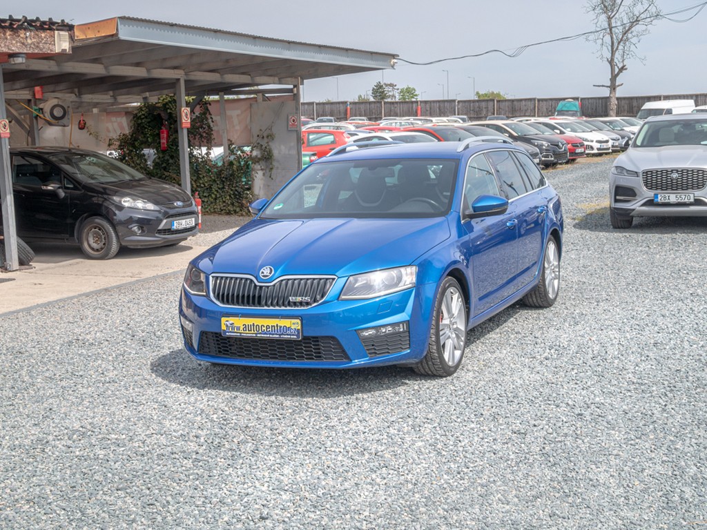 Škoda Octavia 2.0TDI 135KW RS – NAVIGACE