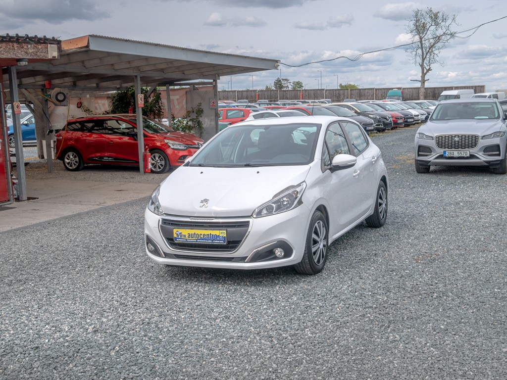 Peugeot 208 ČR 1.6HDI – PO SERVISU