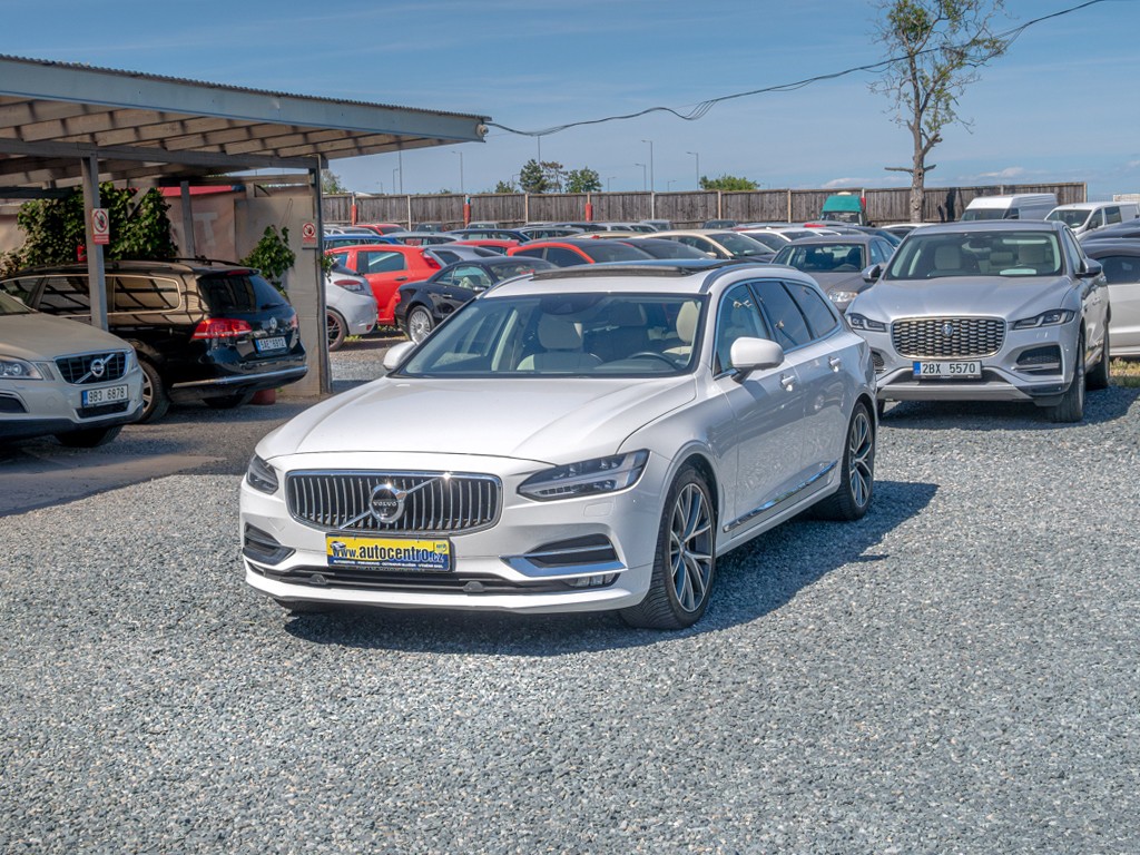 Volvo V90 2.0D 110KW mat – INSCRIPTION