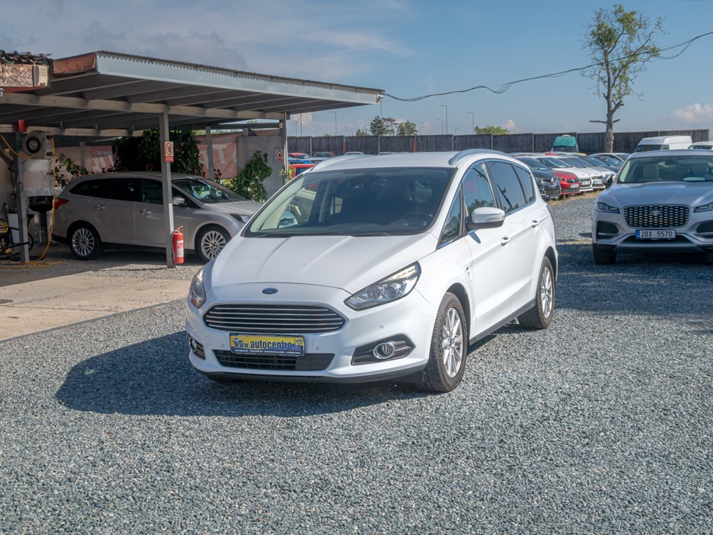 Ford S-MAX ČR 2.0D 110KW 1maj – NAVIGACE