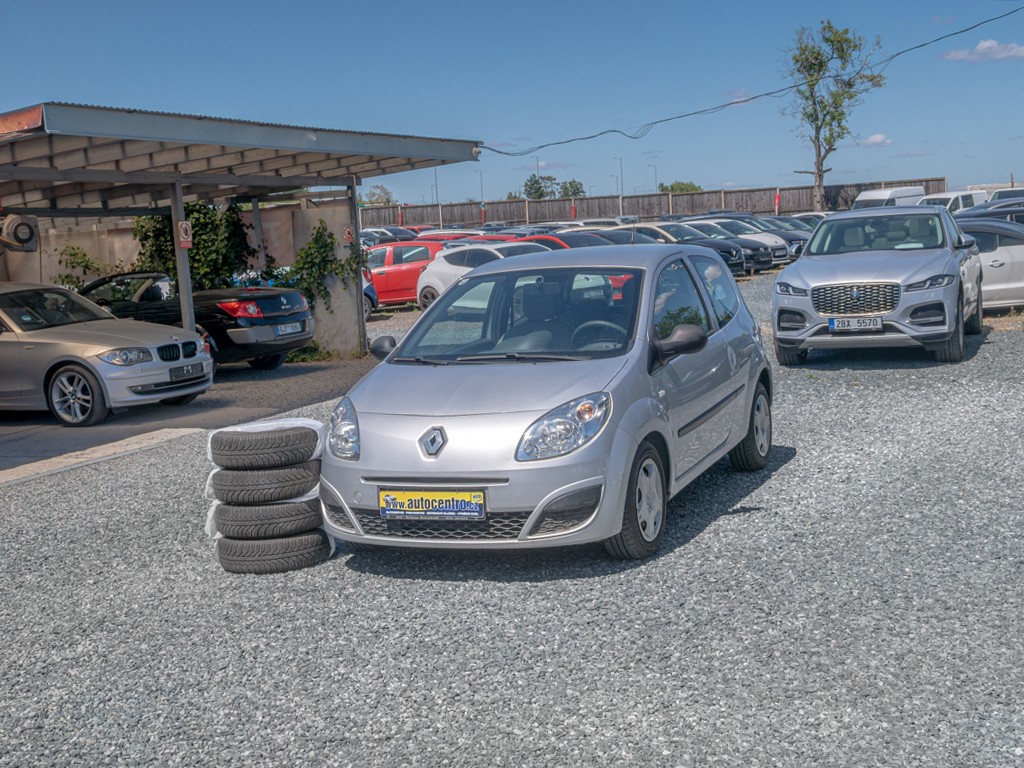 Renault Twingo 1.2i 55KW – 2x KOLA