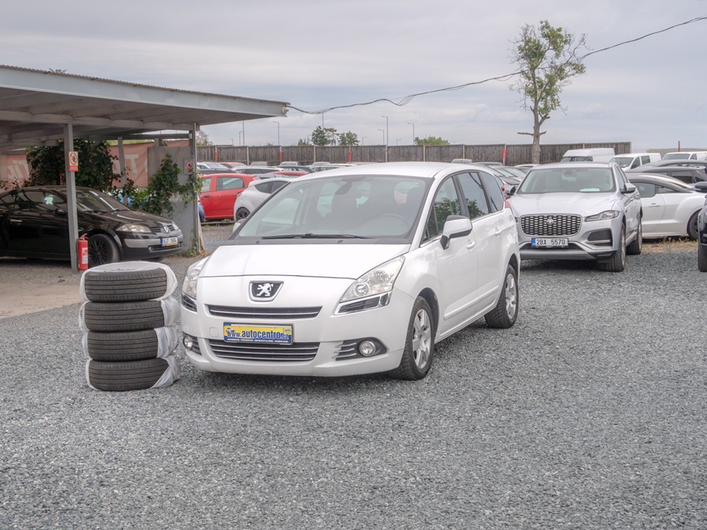 Peugeot 5008 2.0HDI 110KW man– 2x PNEU
