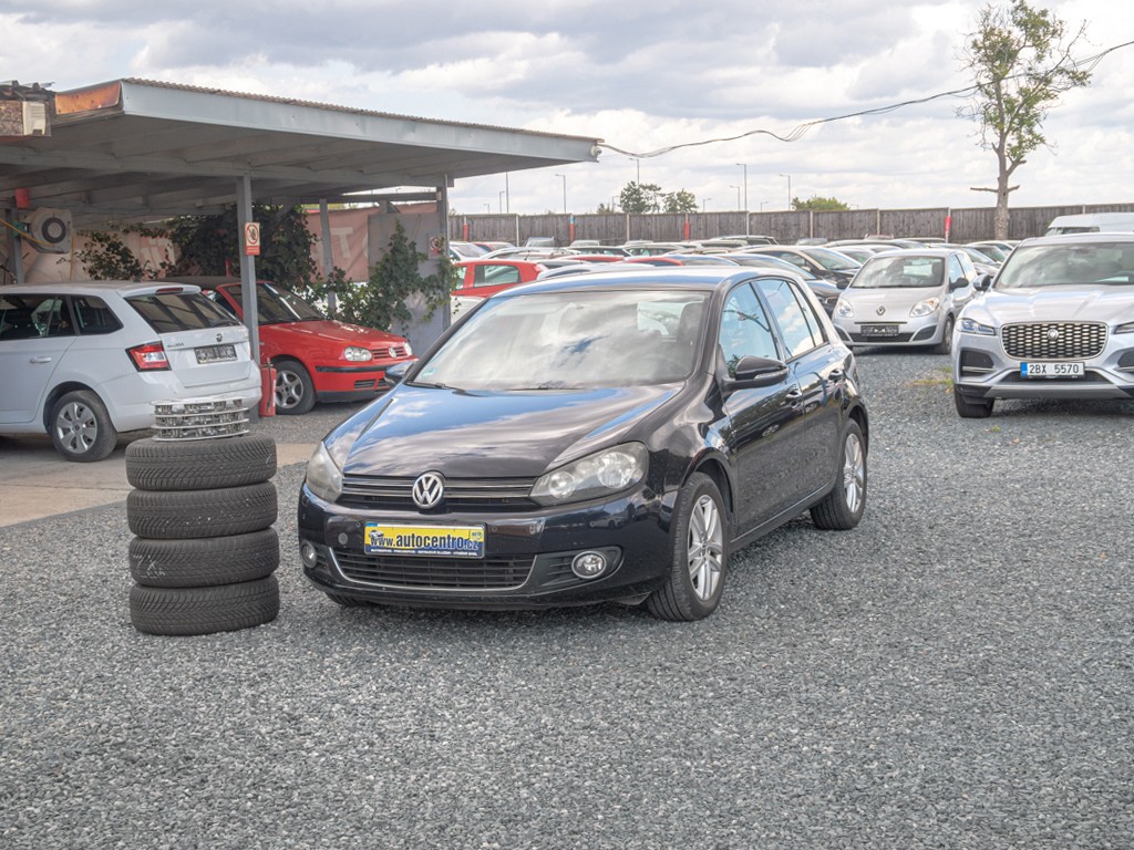 Volkswagen Golf 1.4TSI 90KW – PO SERVISU