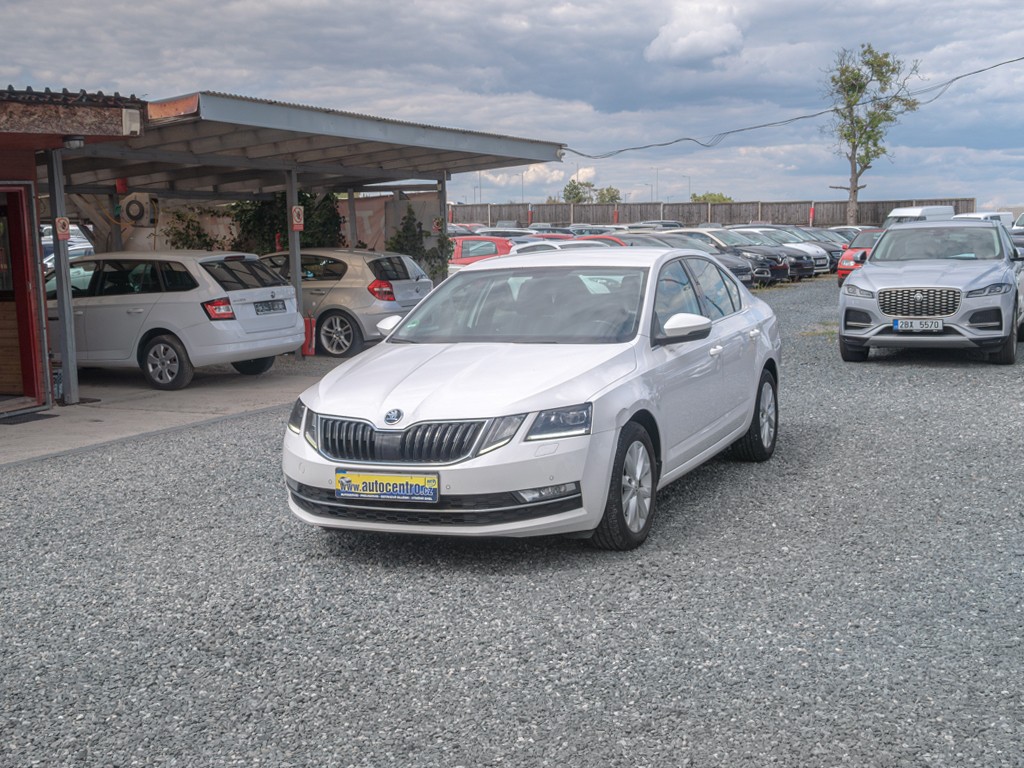 Škoda Octavia ČR 2.0TDI 110KW DSG – NAVIGACE