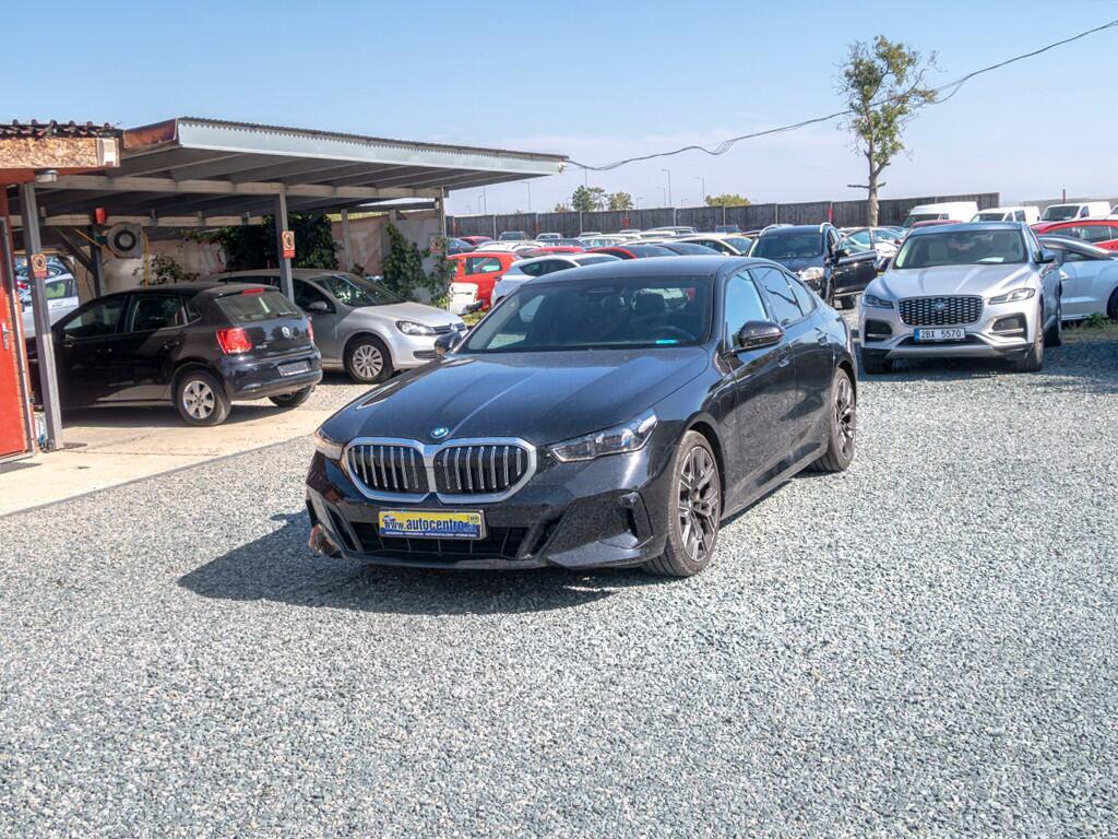 BMW Řada 5 ČR 550e xDrive