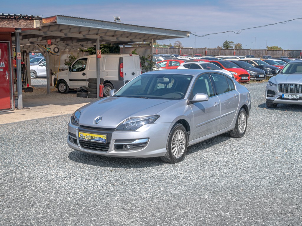 Renault Laguna 2.0DCI 96KW – NAVIGACE
