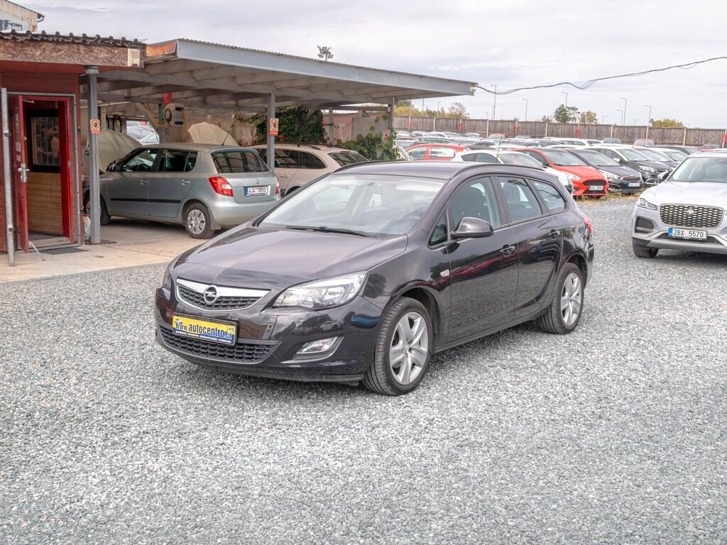 Opel Astra 1.4i 16V 74KW – SERVISKA
