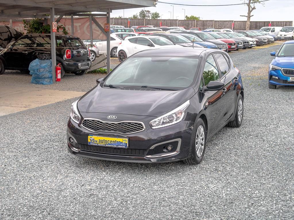 Kia Ceed ČR 10/17 1.4i 16V 74KW – 59tkm