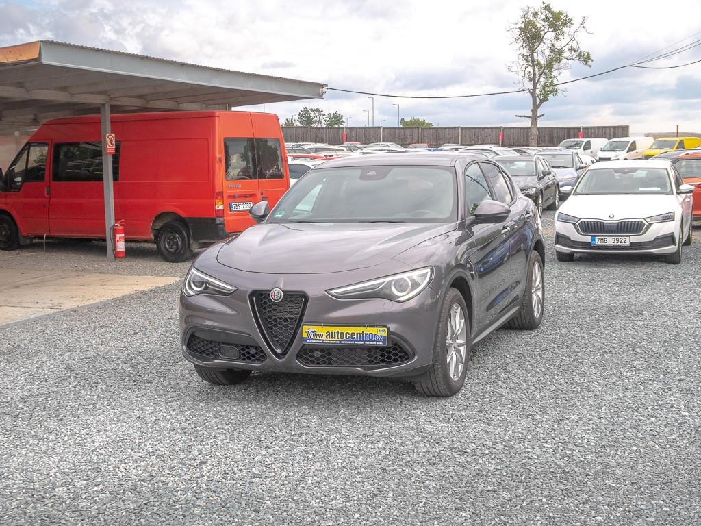 Alfa Romeo Stelvio 2.0T 148KW 4x4 MAT NAVI