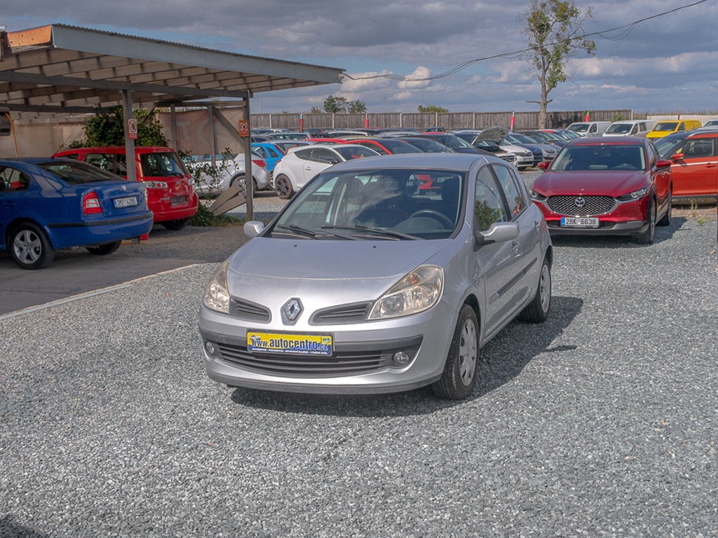 Renault Clio 1.2T 74KW – EDICE RIP CURL!