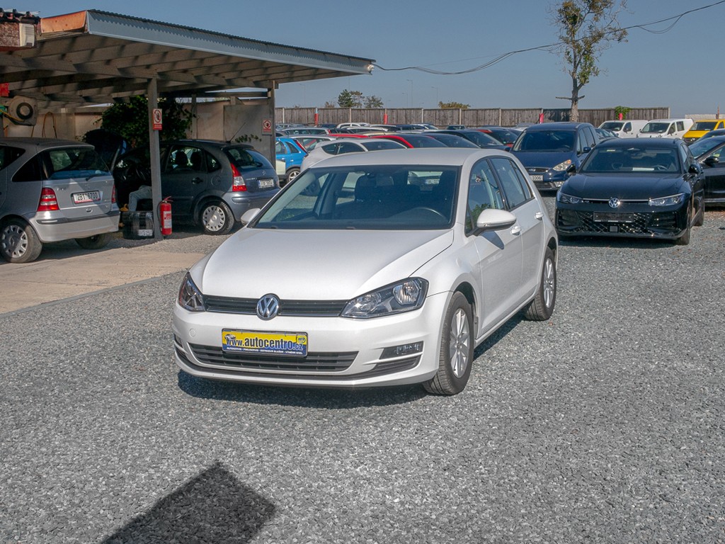Volkswagen Golf ČR 1.2TSI 81KW – KM CEBIA