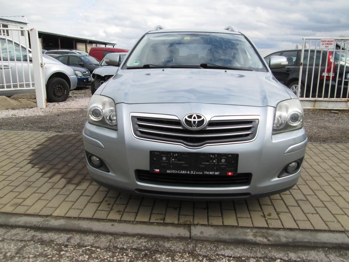 Toyota Avensis 2,2 130 KW
