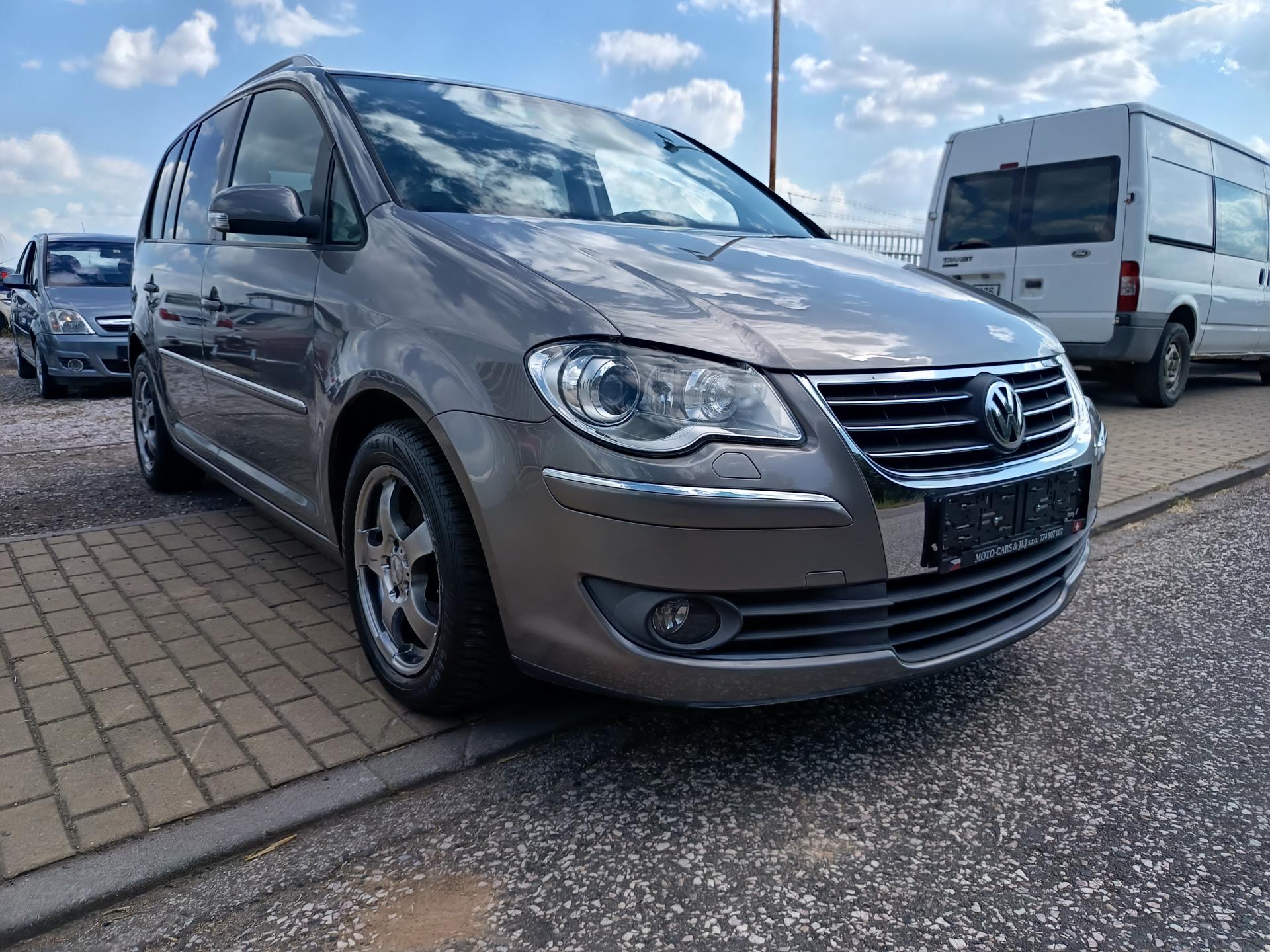 Volkswagen Touran 1.4 Tsi