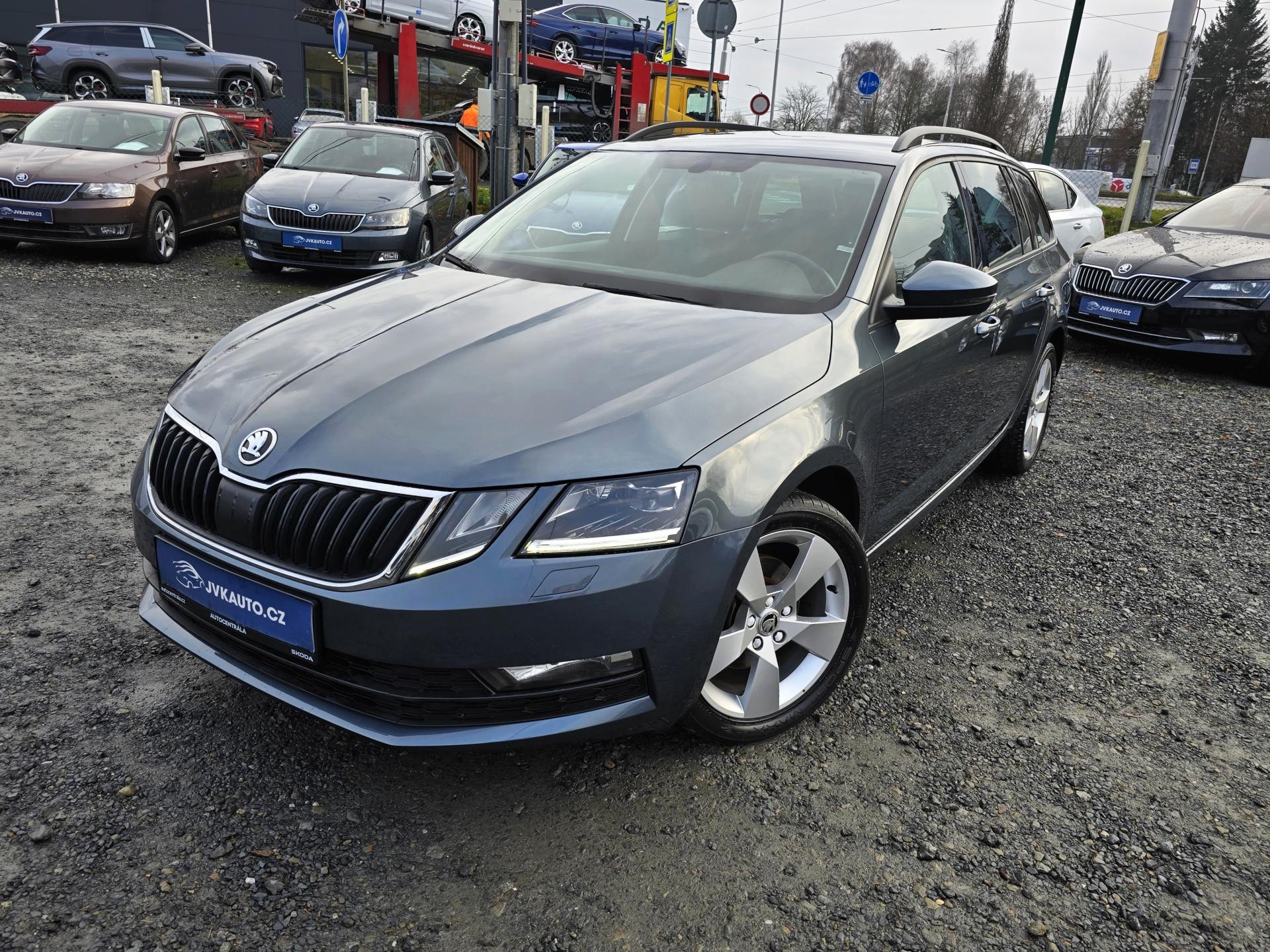 Škoda Octavia 3 FACELIFT STYLE FUL LED ACC