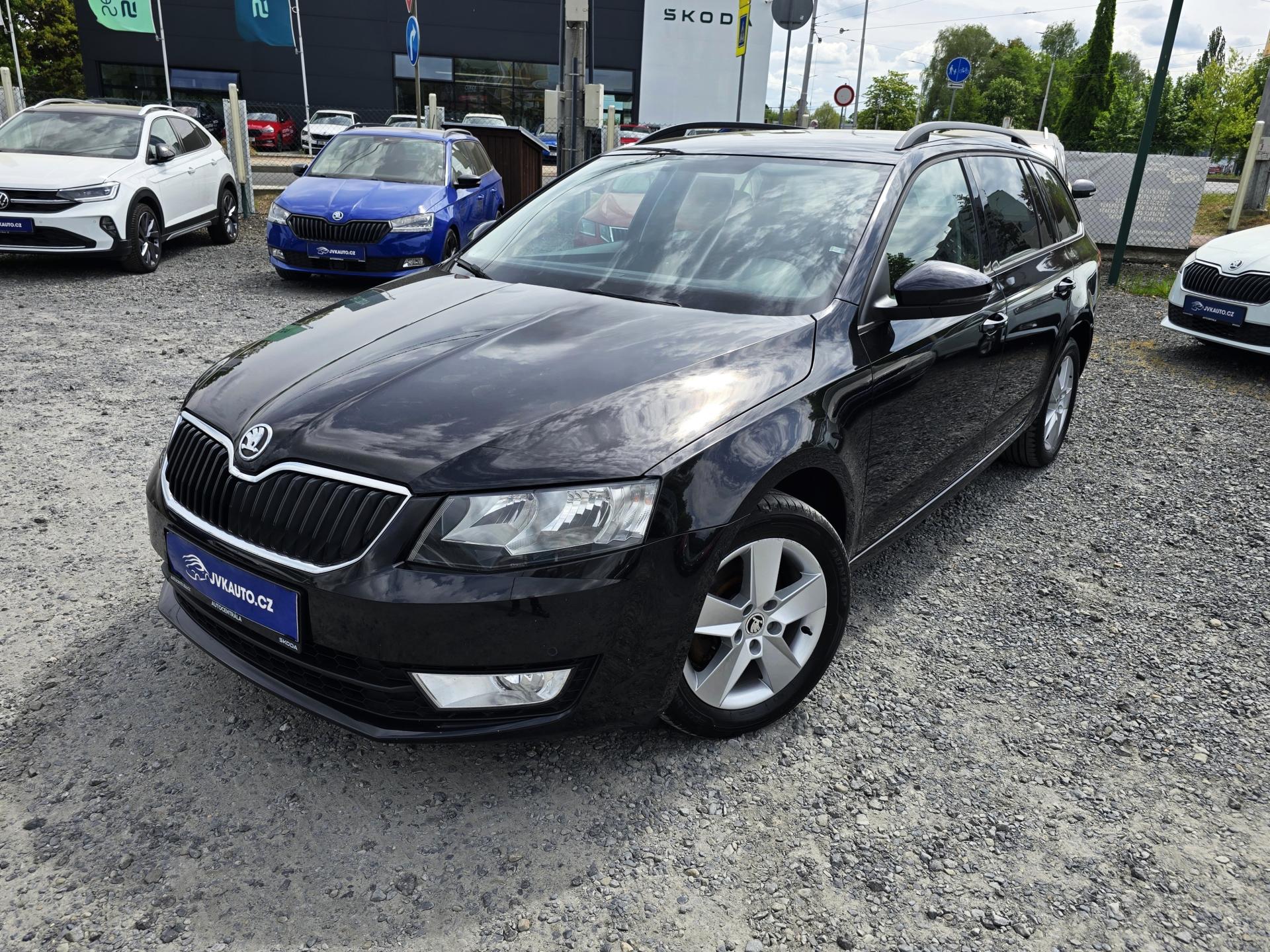 Škoda Octavia 1.4TSI BOHATÁ VÝBAVA 1Majitel