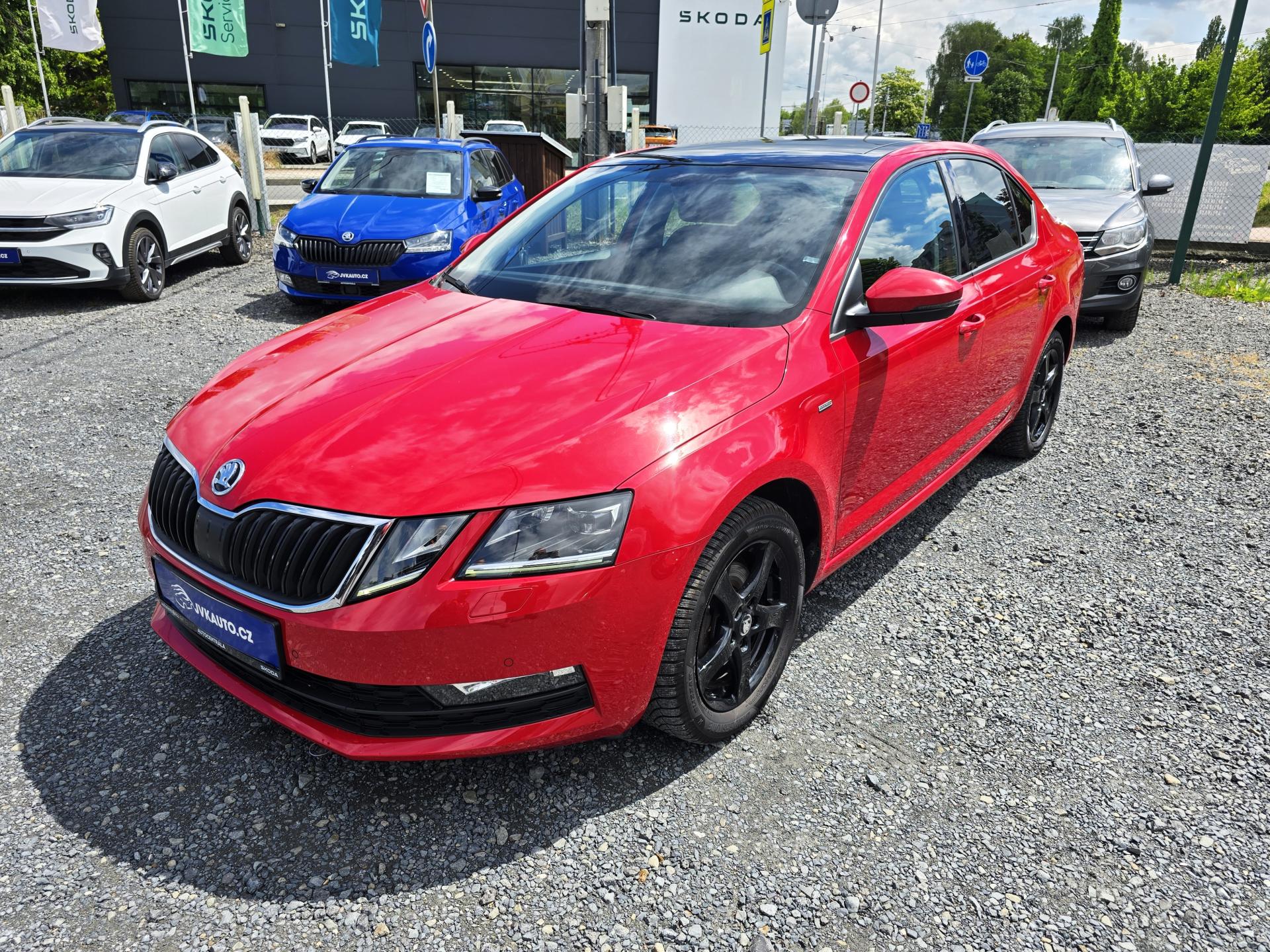 Škoda Octavia 1.5 TSI 110KW ACC FULL LED 1Ma