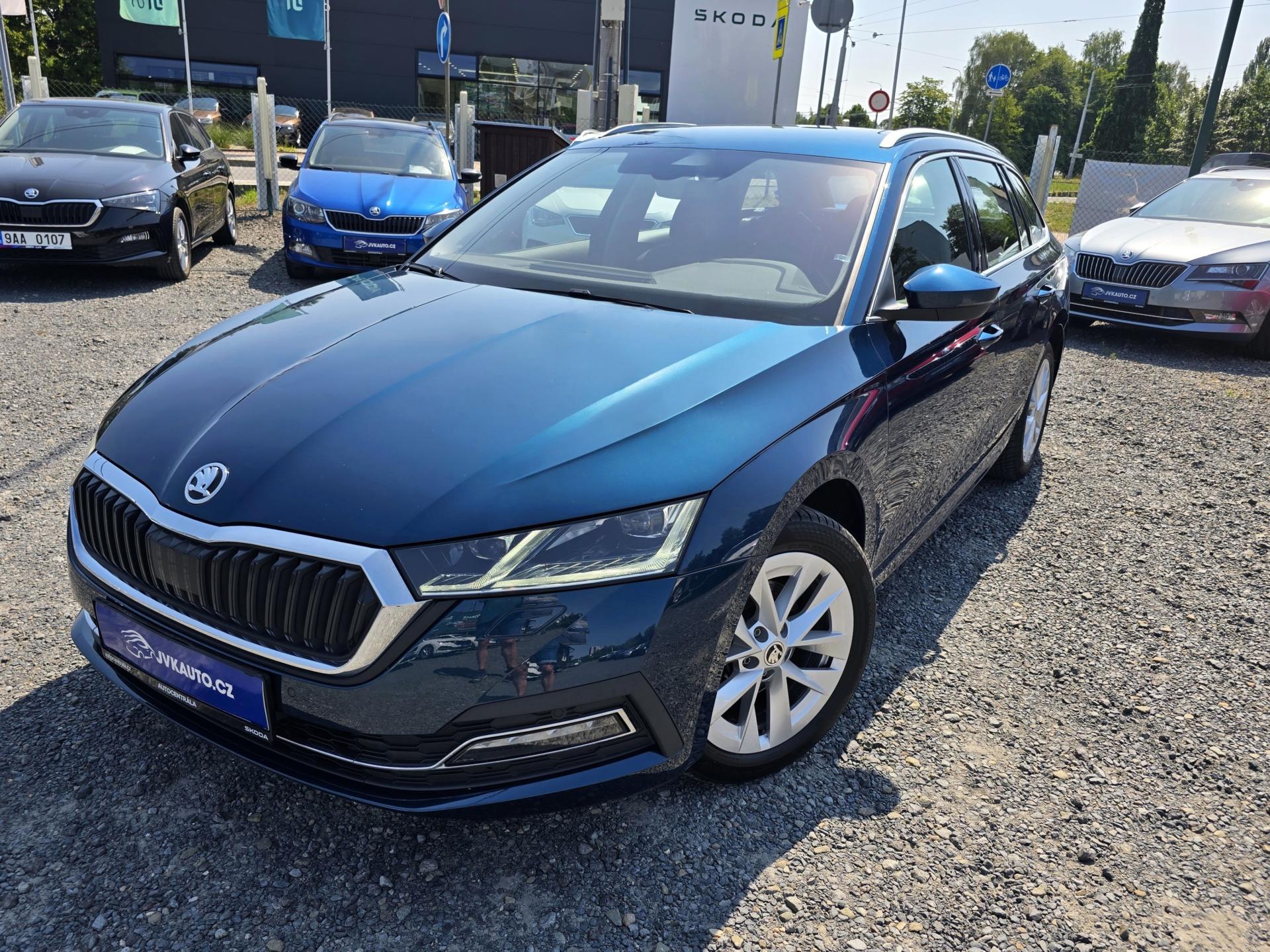 Škoda Octavia 2.0TDI DSG STYLE+ MATRIX ČR!