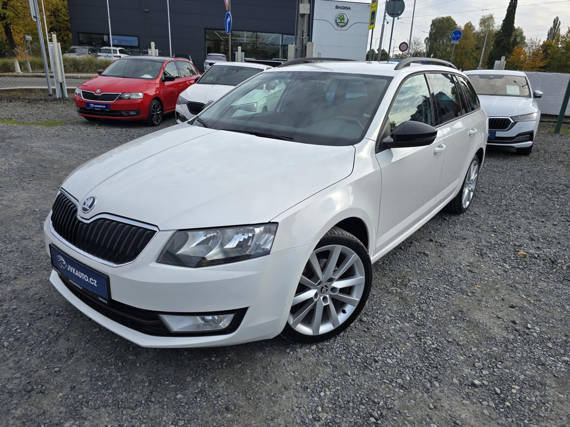 Škoda Octavia 1.4 TSI SPORT NAVI 1.Majitel