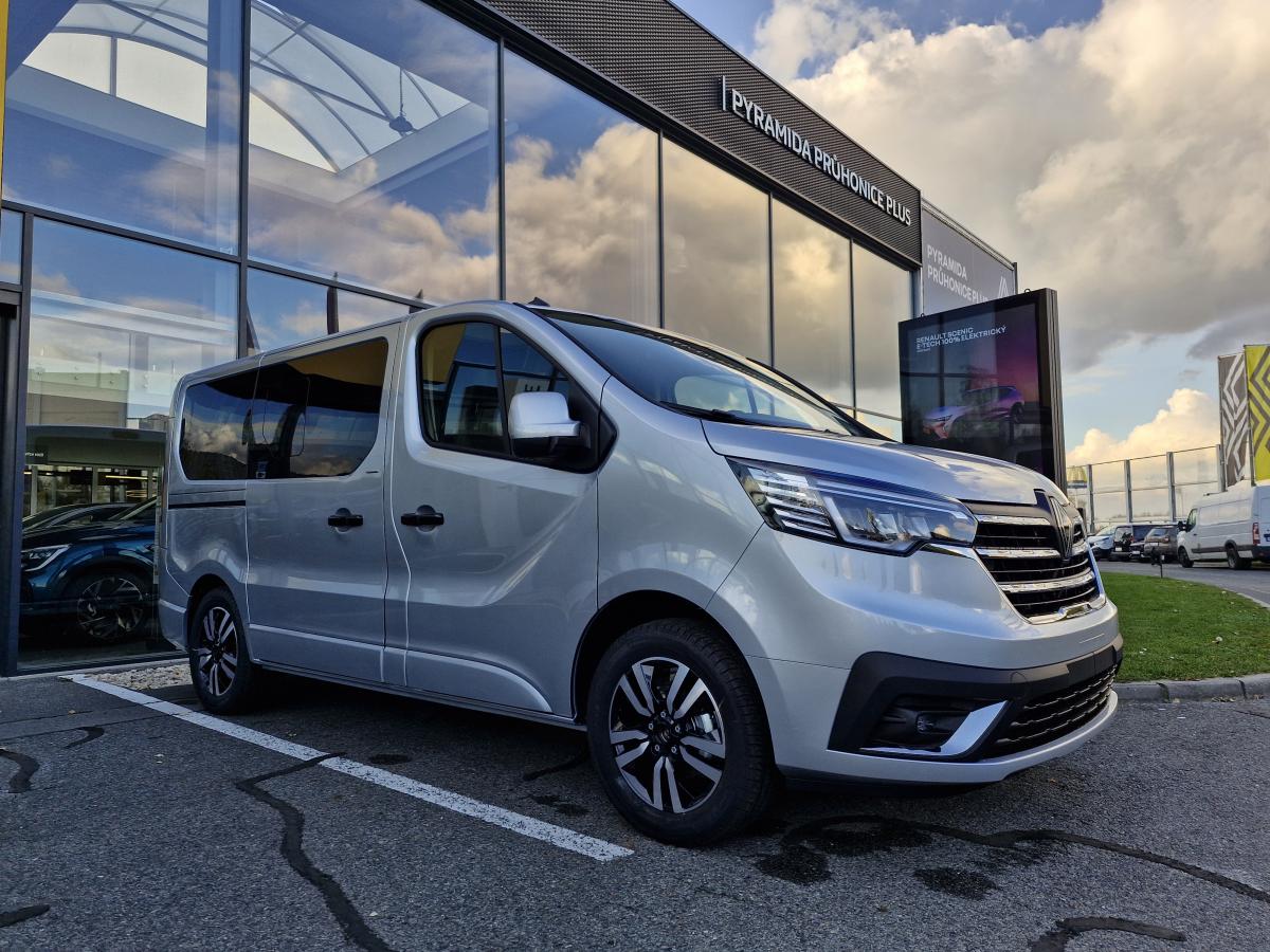 Renault Trafic L1 SpaceClass Automat 7 míst