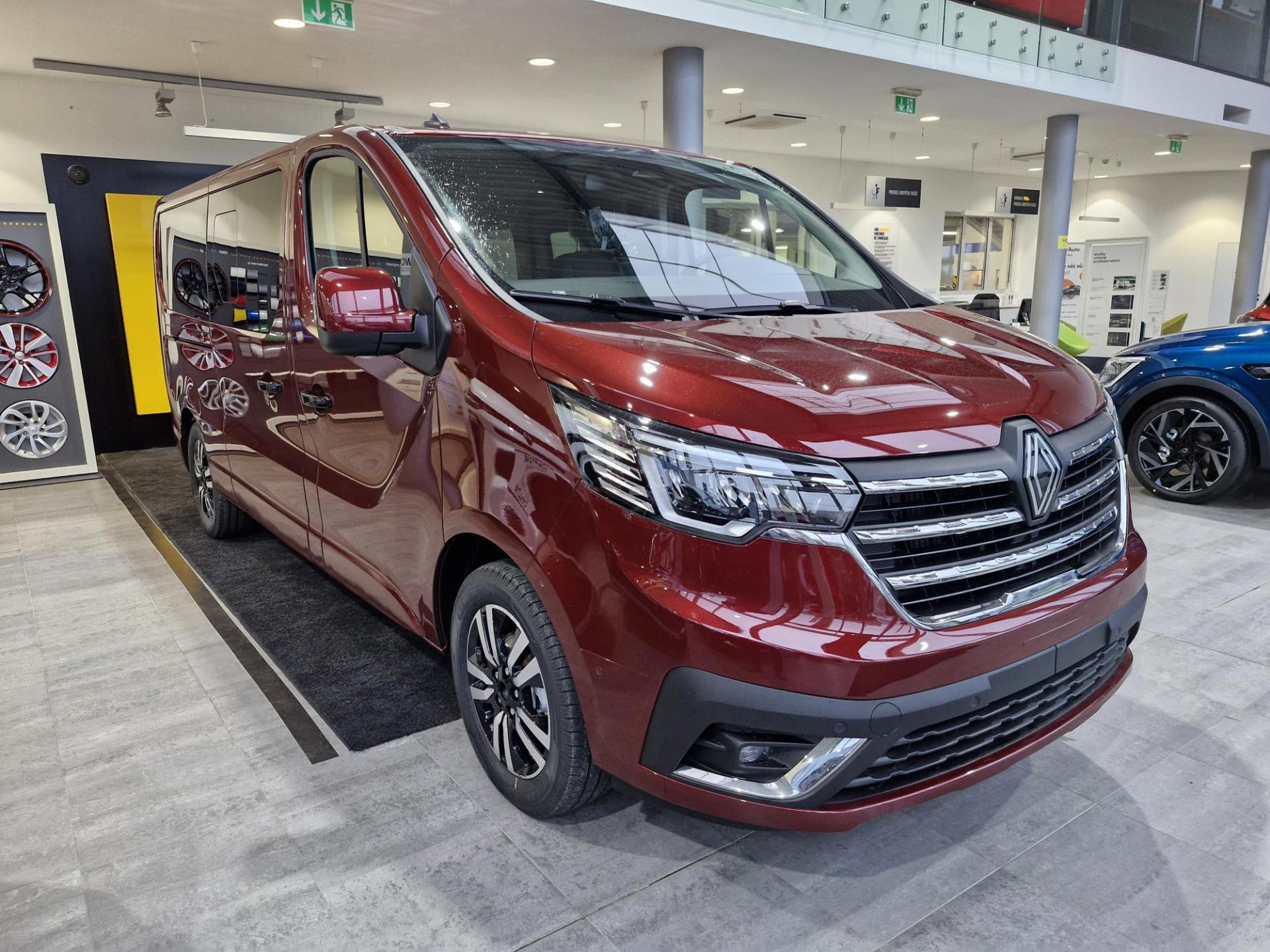 Renault Trafic L2 SpaceClass Automat 7 míst
