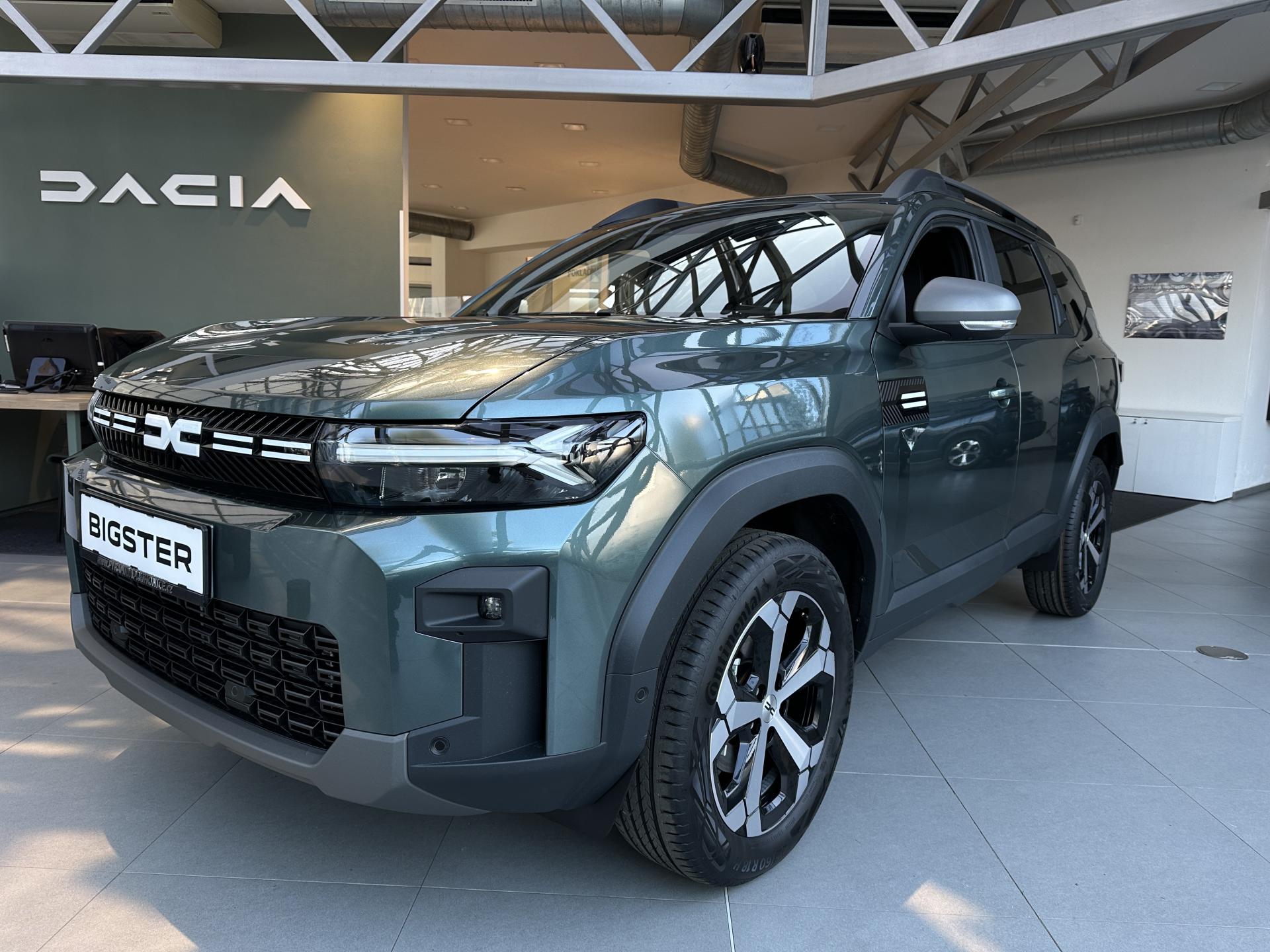 Dacia Bigster Journey HYBRID 155 - SKLADEM