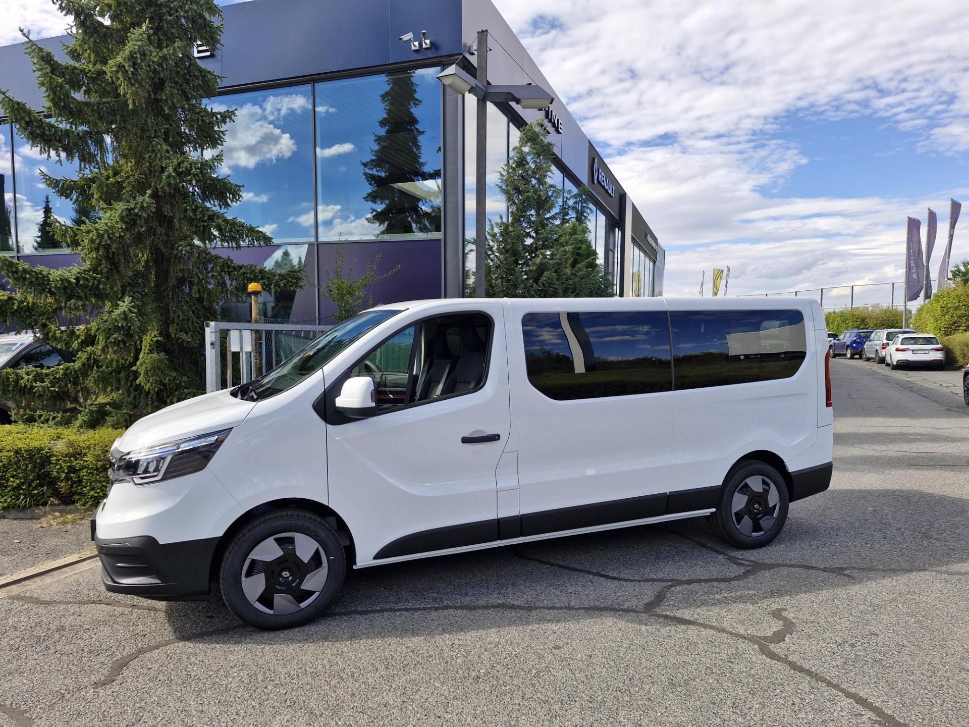 Renault Trafic L2 equilibre 9 míst
