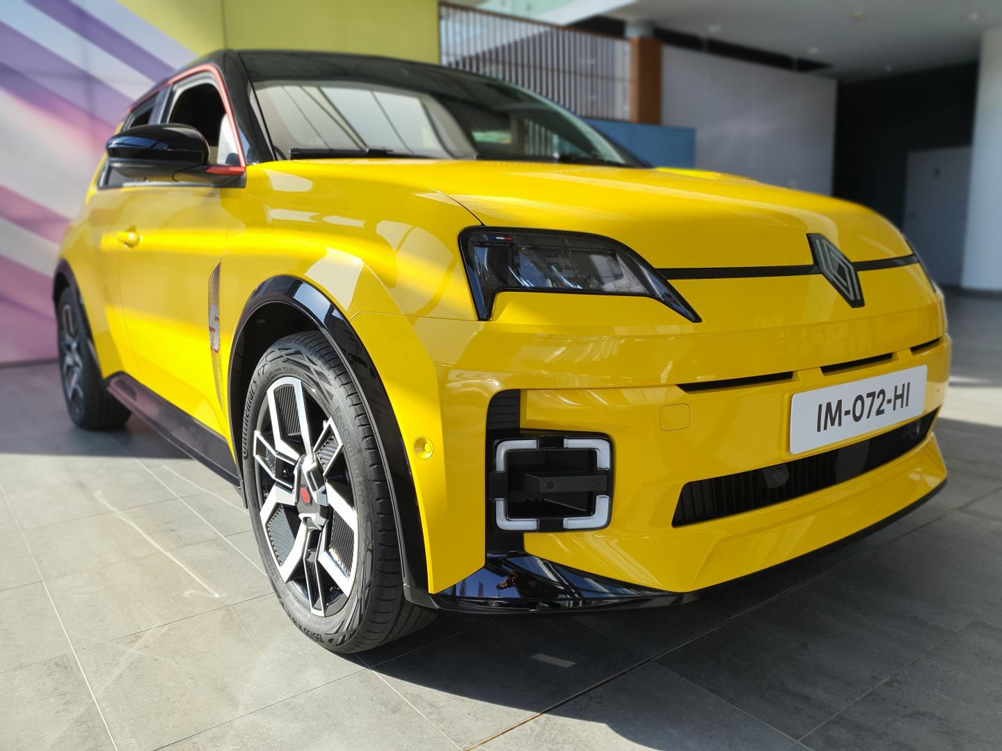 Renault R5 R5 Iconic 150 k comfort range