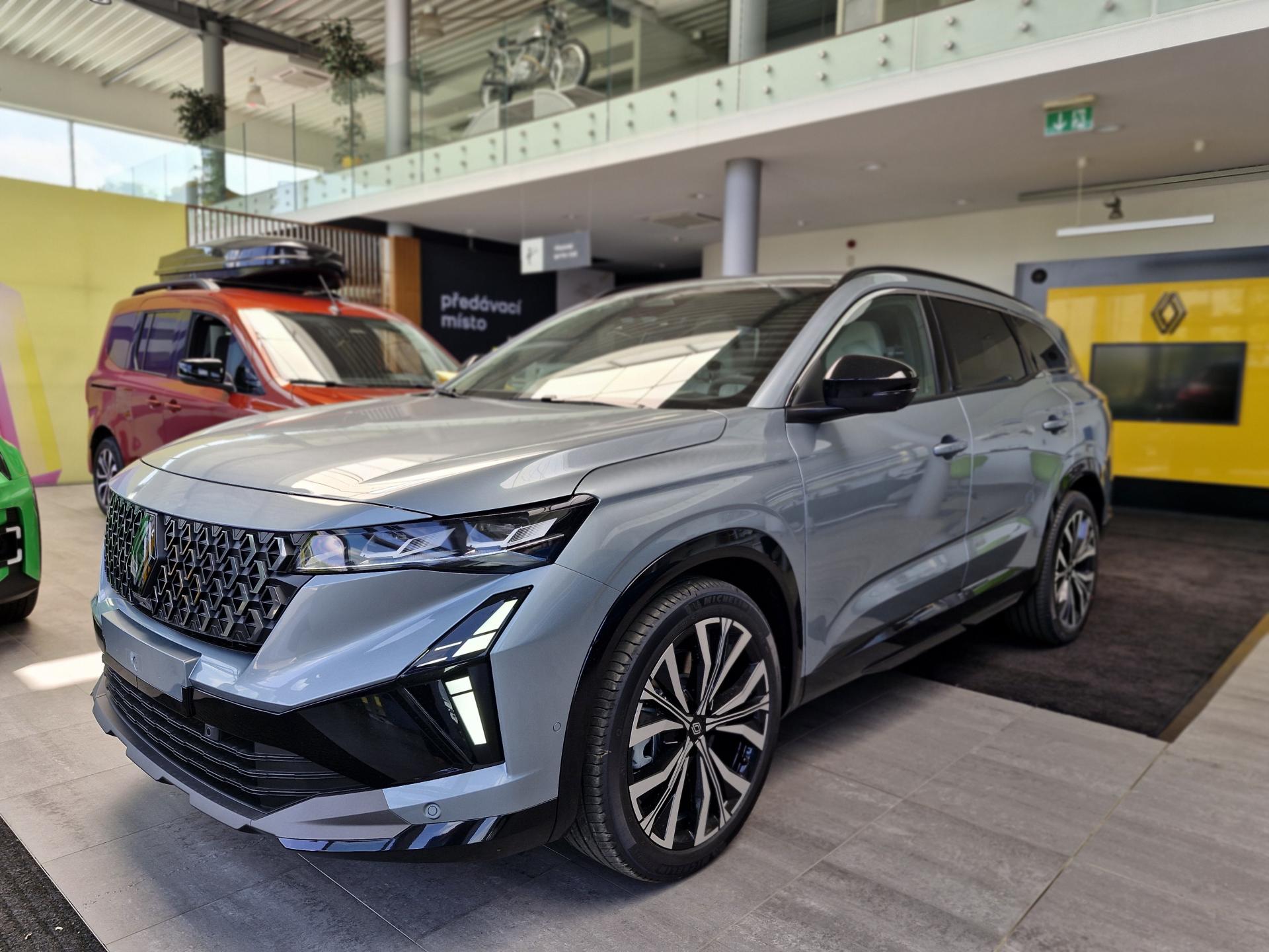 Renault Espace iconic full hybrid E-Tech 7mís