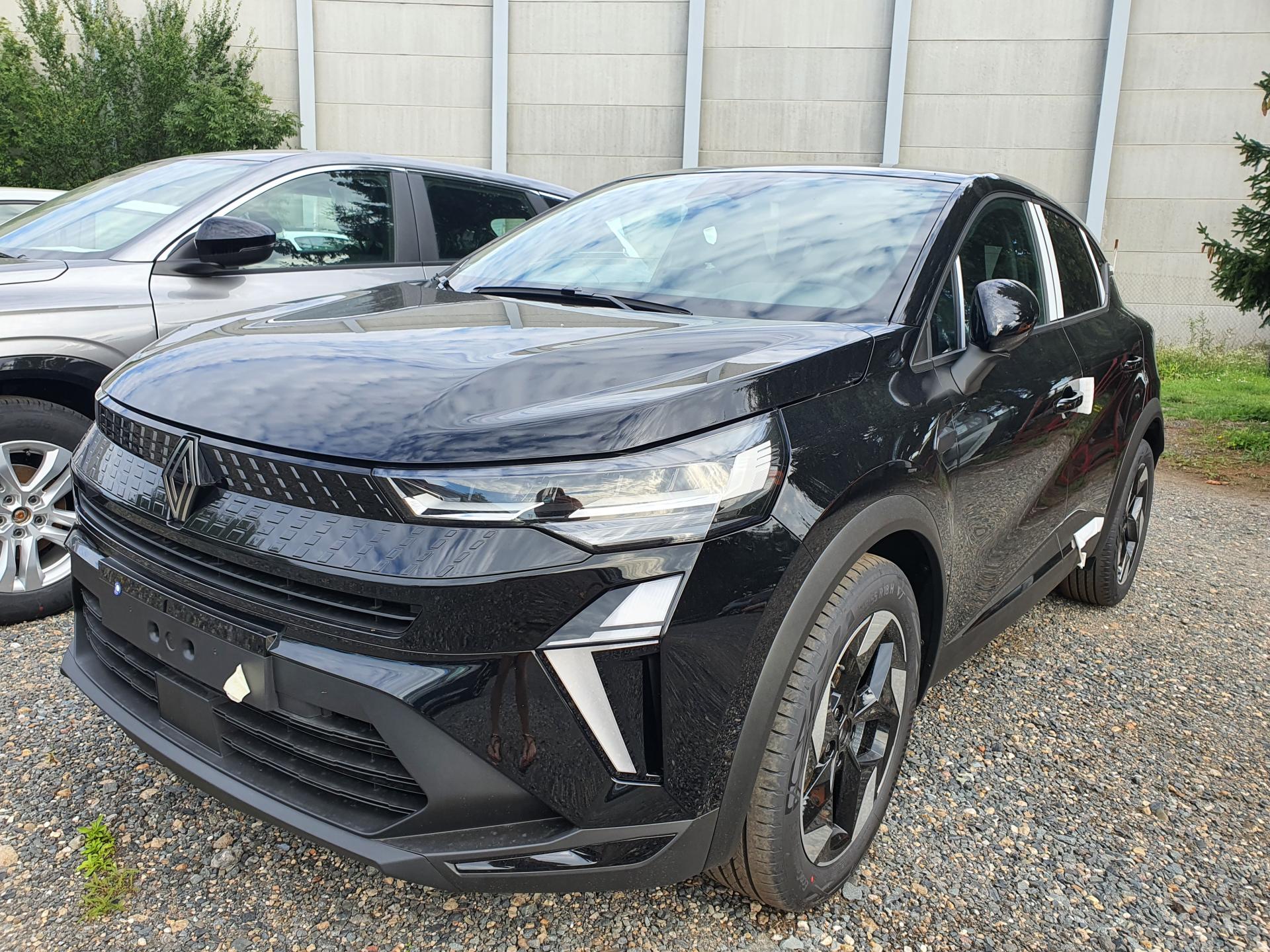 Renault Captur full hybrid E-Tech 145