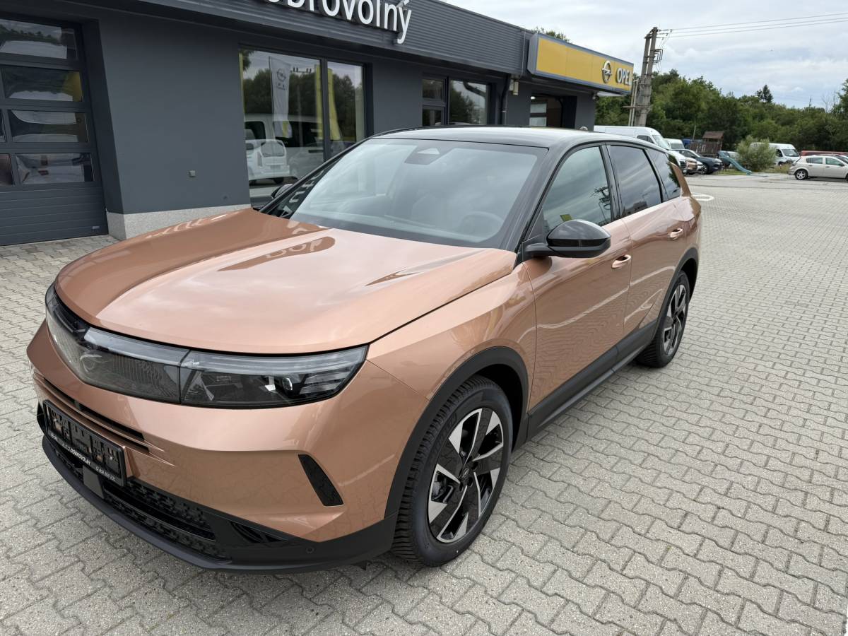 Opel Grandland GS Hybrid 1.2 TURBO (107kW/145