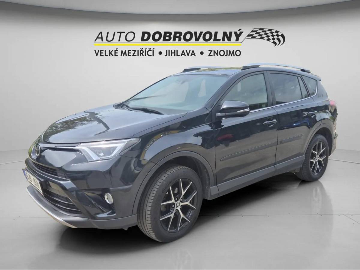 Toyota RAV4 2.0D MT6