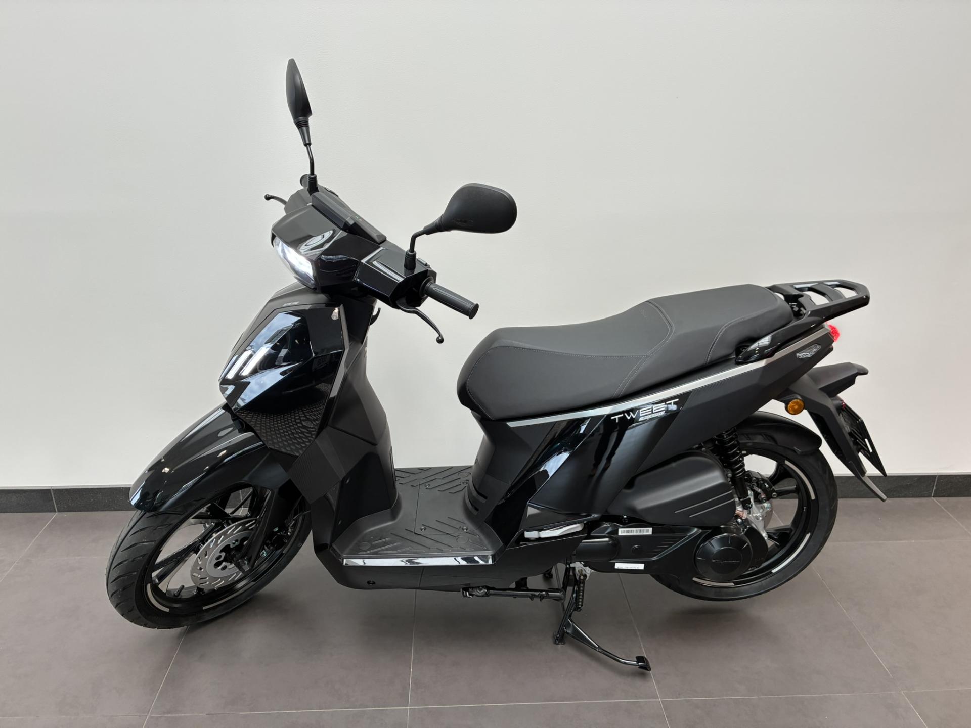 Peugeot Tweet 125