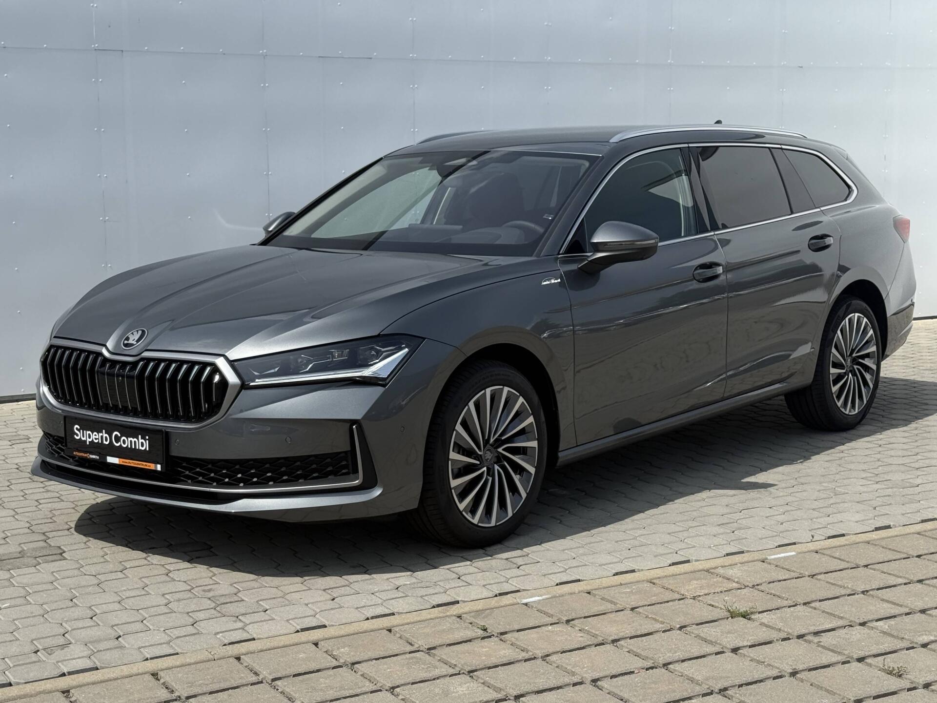 Škoda Superb L&K 7DSG 2,0TDI