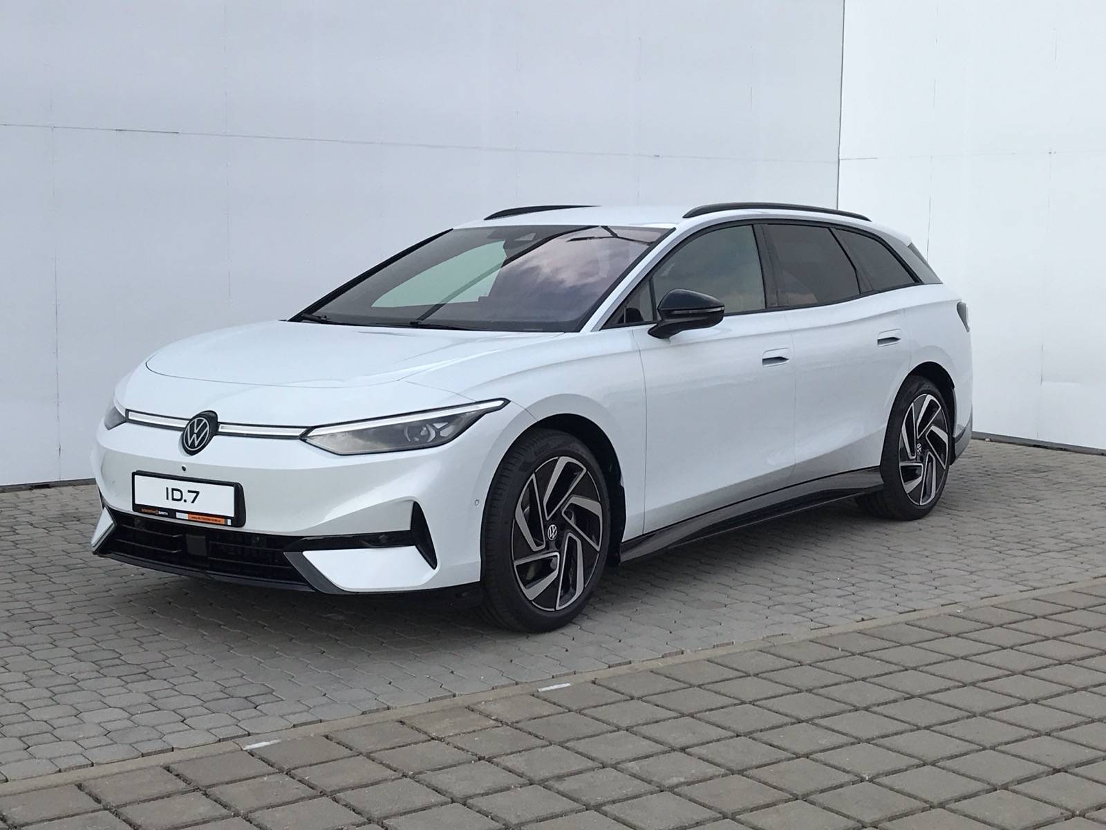 Volkswagen ID.7 Tourer Pro S People