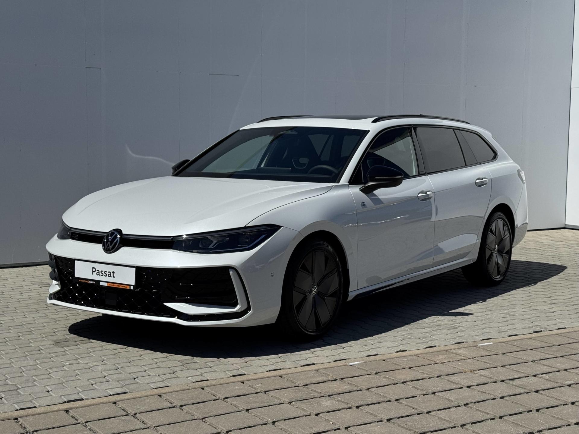 Volkswagen Passat R-Line People 7DSG 2,0TSI