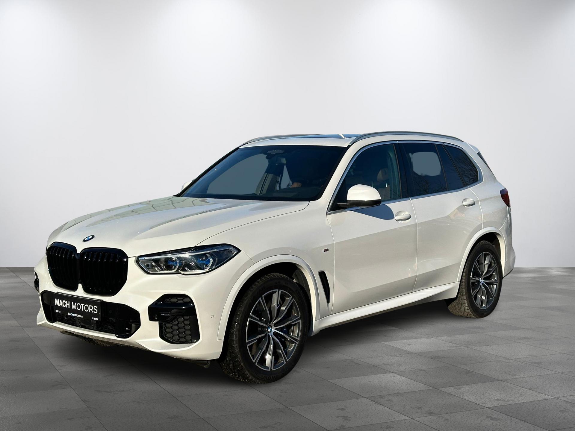 BMW X5 40d M paket, pano, softclose